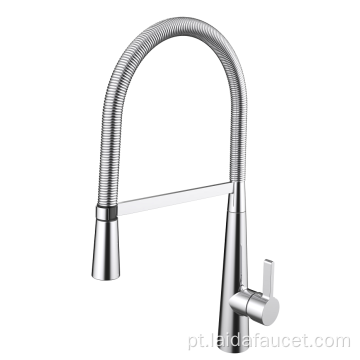 Torneira de cozinha de puxar uma única alça